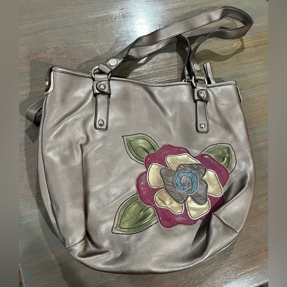 Relic purse
